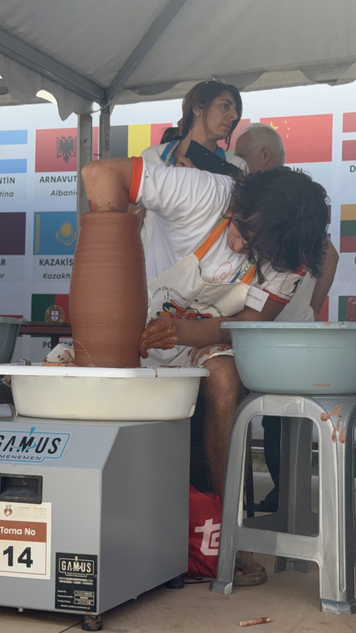 Daniel Pontoriero working at a pottery wheel